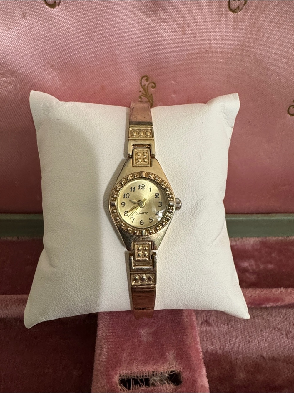 Vintage Gold-Tone Crystal Accent Women's Watch